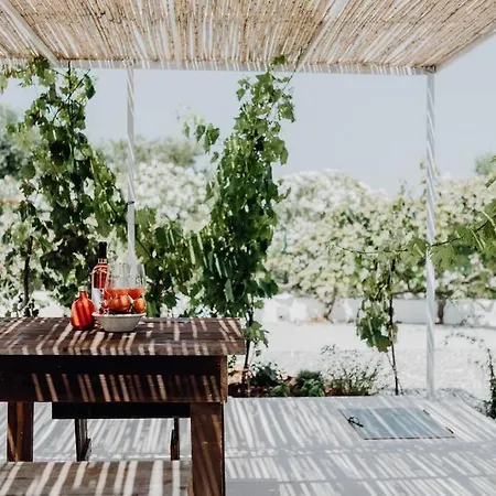 Lacorte Di Ninetta. Остуни